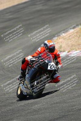 media/Jun-05-2022-WERA (Sun) [[64b01df28d]]/Race 10 and 12 HW twins superbike Formula 2/